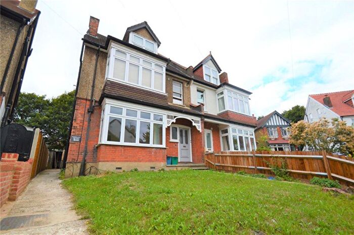 1 Bedroom Flat To Rent In Blenheim Crescent, South Croydon, CR2