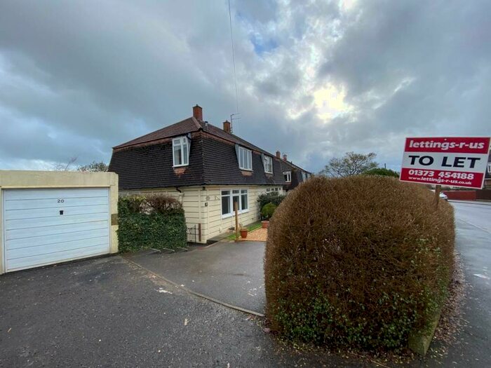 3 Bedroom House To Rent In St Johns Road, Frome, Somerset, BA11