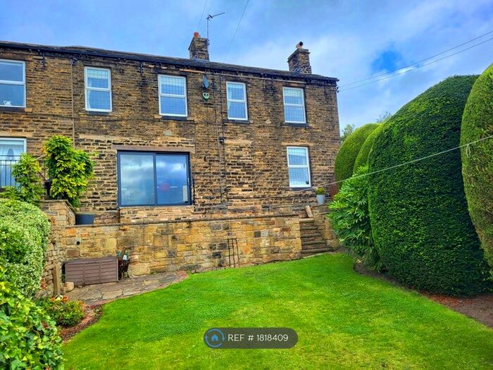 4 Bedroom Semi-Detached House To Rent In School Lane, Hartshead, Liversedge, WF15