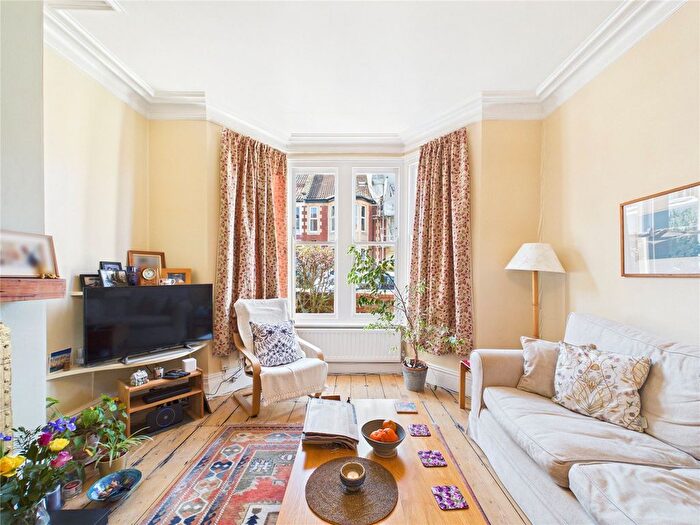 3 Bedroom Terraced House For Sale In Leighton Road, Bristol, BS3