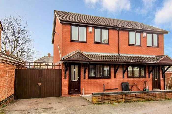 2 Bedroom Semi-Detached House To Rent In Charles Crescent, Pelsall, Walsall WS3
