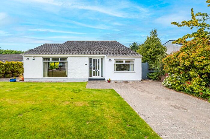 4 Bedroom Detached House For Sale In Murieston Drive, Livingston, EH54