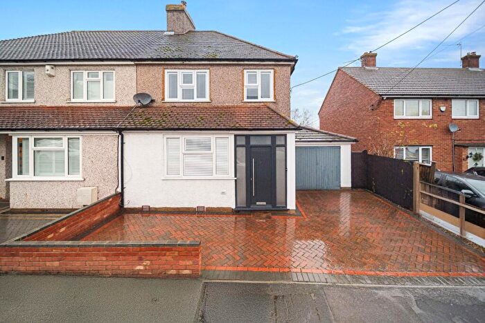 3 Bedroom House To Rent In Mill Road, Dartford, DA2