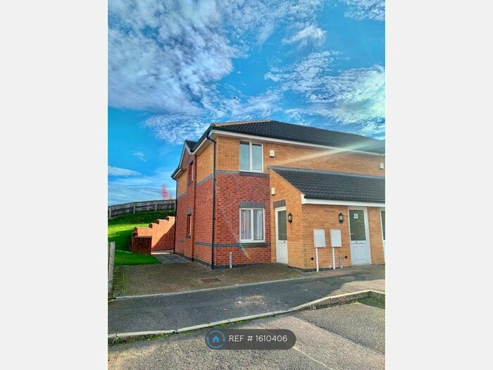 1 Bedroom Maisonette To Rent In Birkland Street, Mansfield, NG18