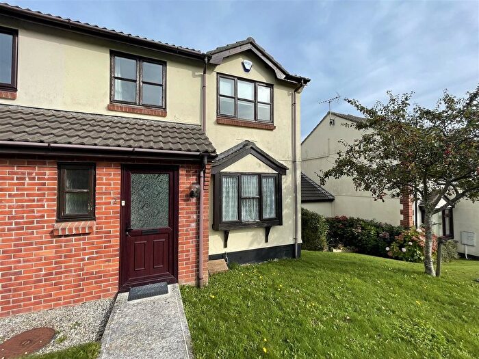 3 Bedroom Semi-Detached House To Rent In Jubilee Meadow, St. Austell, PL25