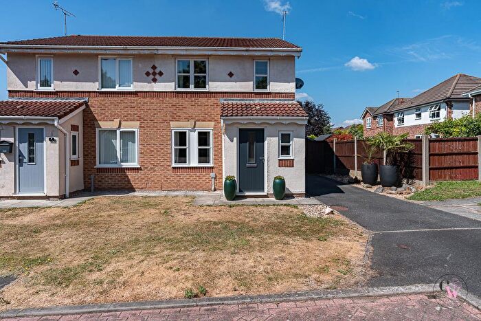 3 Bedroom Semi-Detached House For Sale In Linwood, Winsford, CW7