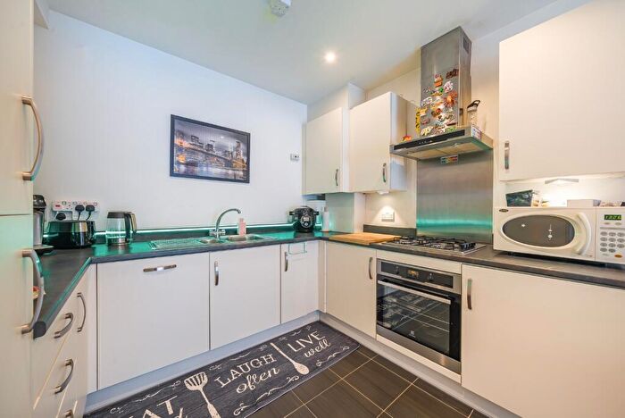 1 Bedroom Apartment For Sale In Bazalgette House, Arbuthnot Road, Morden, Surrey, SM4