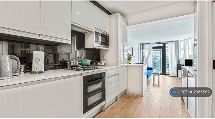 1 Bedroom Flat To Rent In Treen Avenue, London, SW13