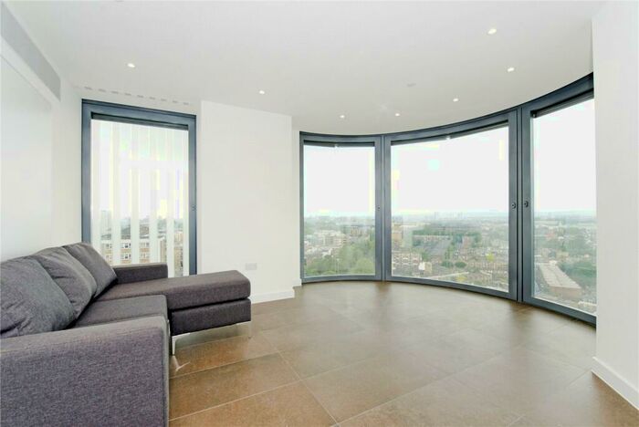 2 Bedroom Flat To Rent In Chronicle Tower, B City Road, EC1V