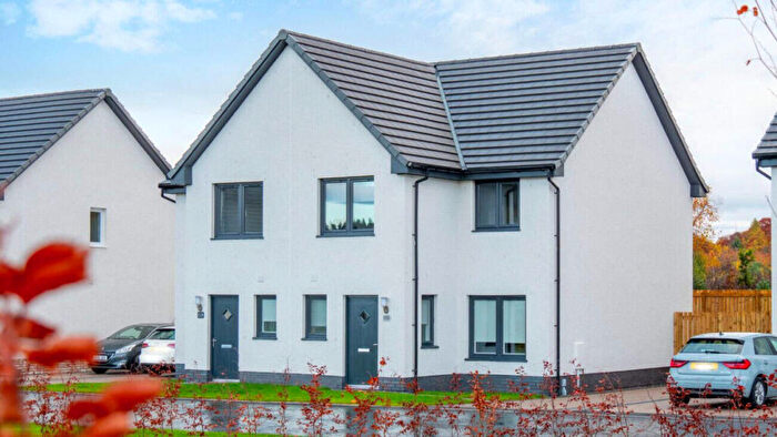 3 Bedroom Semi-Detached House For Sale In Golf View Road, Inverness, IV3