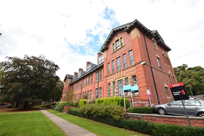 1 Bedroom Apartment To Rent In The Old School House, Victoria Gardens, Hyde Park, Leeds, LS6