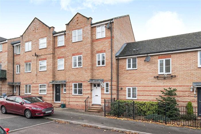 4 Bedroom Terraced House For Sale In Parkinson Drive, Chelmsford, Essex, CM1