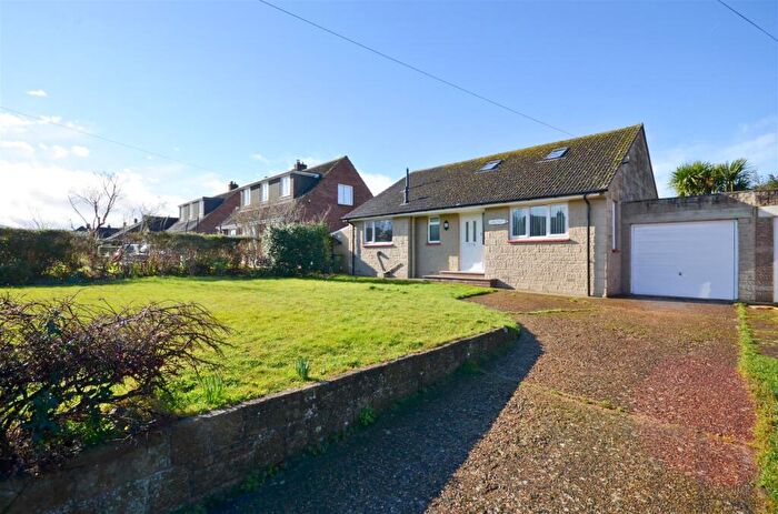 4 Bedroom Detached Bungalow To Rent In Godshill, Isle Of Wight, PO38