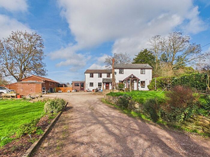 3 Bedroom Detached House For Sale In Glewstone, Ross-On-Wye, HR9