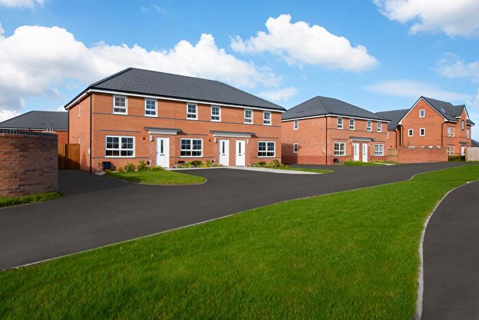 3 Bedroom Terraced House For Sale In Stratford Drive Overstone, NN6