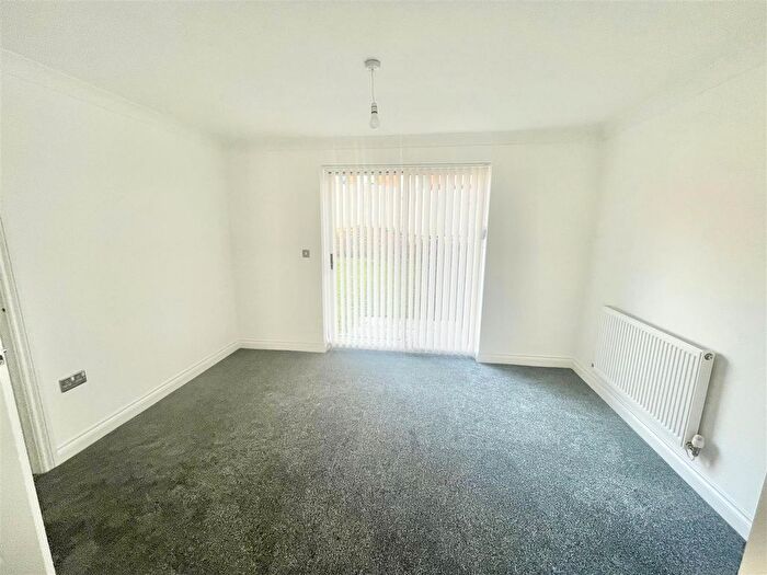 5 Bedroom Detached House To Rent In White Lady Road, Plymstock, Plymouth, PL9