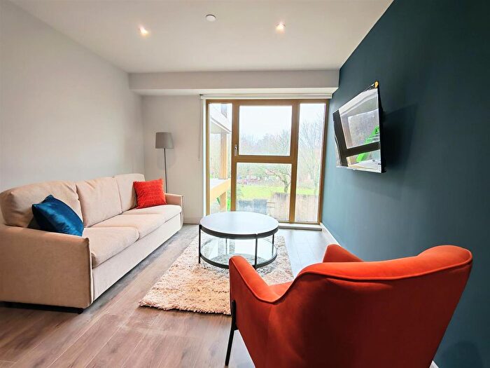2 Bedroom Flat To Rent In Brassey Street, Merseyside, L8