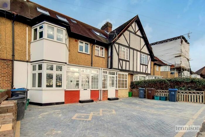 4 Bedroom Terraced House To Rent In Manship Road, Mitcham CR4