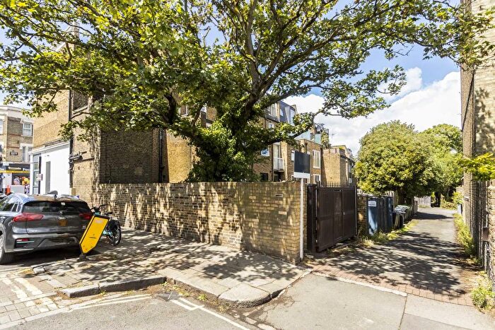 1 Bedroom Flat To Rent In Old Forge Mews, London, W12