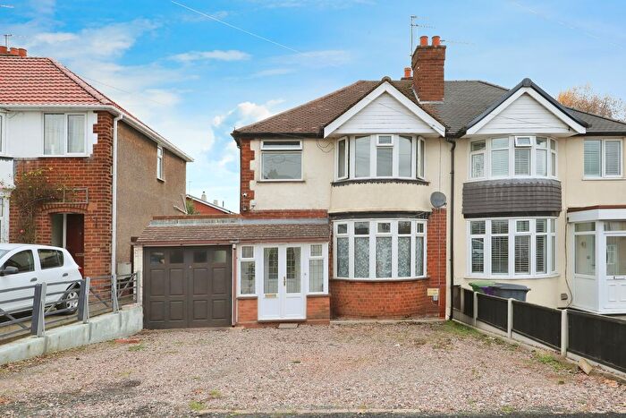 3 Bedroom Semi-Detached House For Sale In Hilston Avenue, Penn, Wolverhampton, West Midlands, WV4