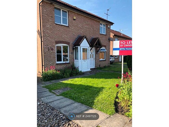 2 Bedroom Semi-Detached House To Rent In Dean Close, Nottingham, NG8