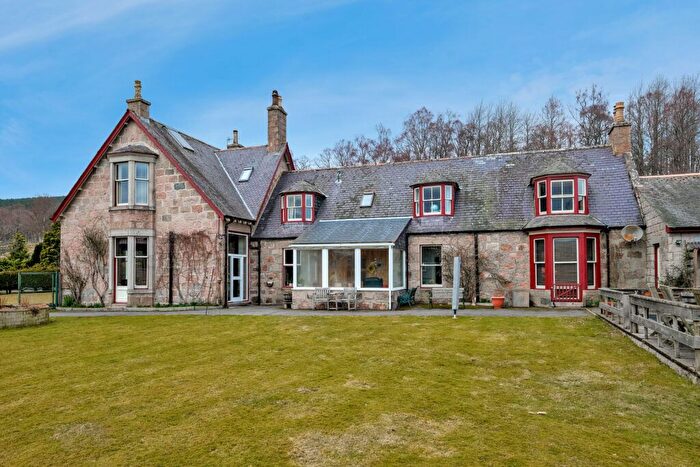 7 Bedroom Detached House For Sale In Creag Meggan, Aberdeenshire, AB35