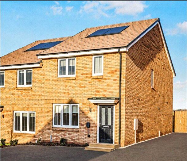 2 Bedroom Terraced House To Rent In Tillage Road, Wellingborough, Northamptonshire, NN8