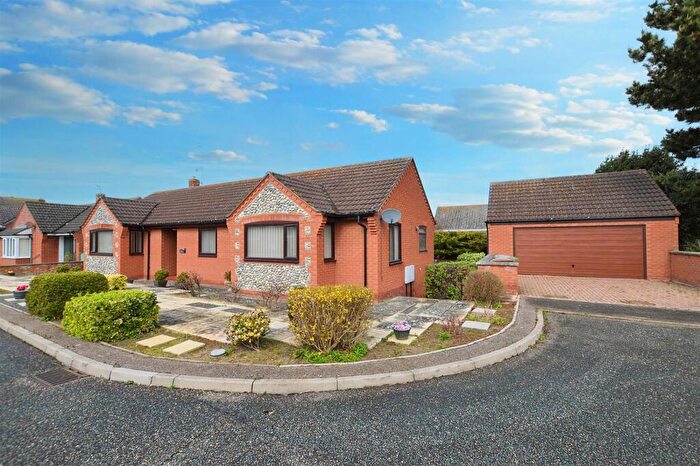 3 Bedroom Detached Bungalow For Sale In Orchard Close, Sheringham, NR26