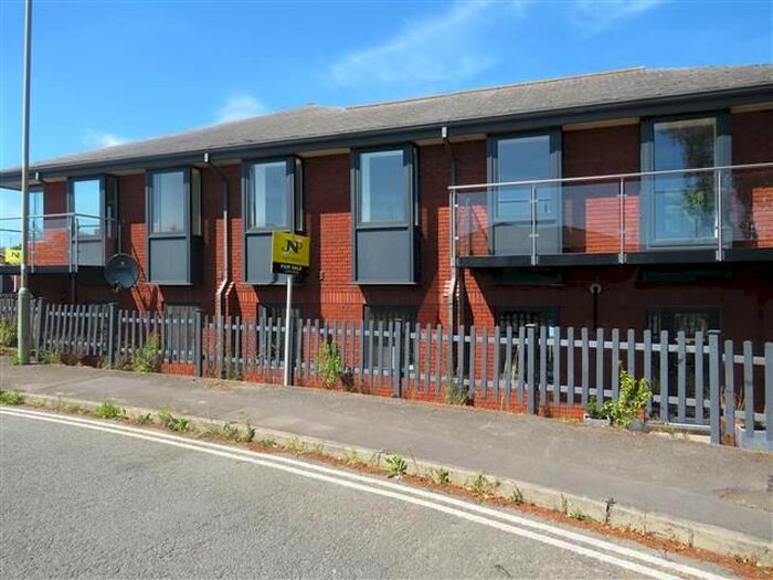 2 Bedroom Flat To Rent In Thame OX9