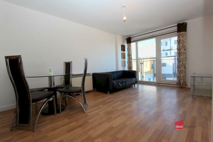 1 Bedroom Flat To Rent In City Gate House, Gants Hill, IG2