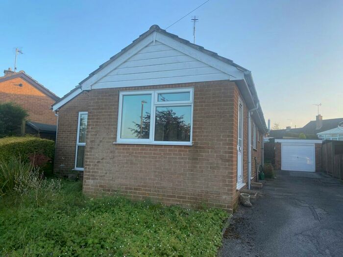 2 Bedroom Bungalow For Sale In Grange Avenue, Hulland Ward, Ashbourne, DE6