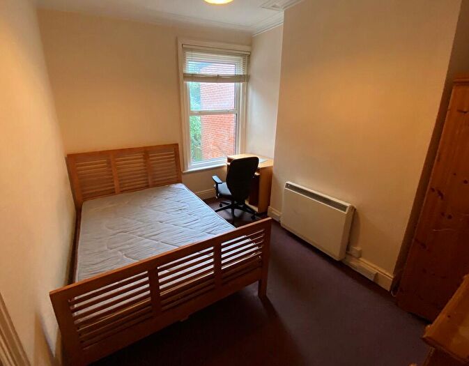 6 Bedroom Terraced House To Rent In Shakespeare Avenue, Southampton, SO17