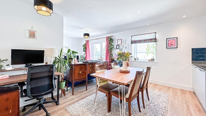 2 Bedroom Flat For Sale In Plough Amp; Windmill, West Street, Bedminster, BS3