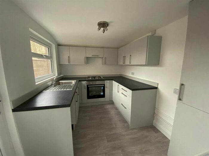 2 Bedroom End Of Terrace House To Rent In Duncan Street, St. Helens WA10