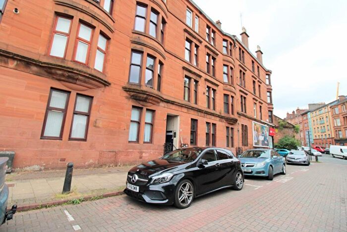 2 Bedroom Flat To Rent In Dalcross Street, Glasgow, G11