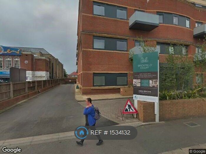 2 Bedroom Flat To Rent In Bath Road, Slough, SL1