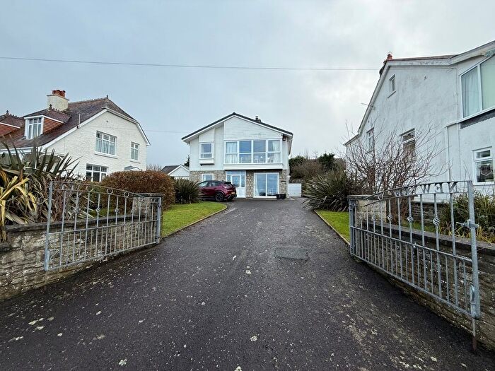 4 Bedroom Detached House For Sale In Cnwc Y Lili, New Quay, SA45