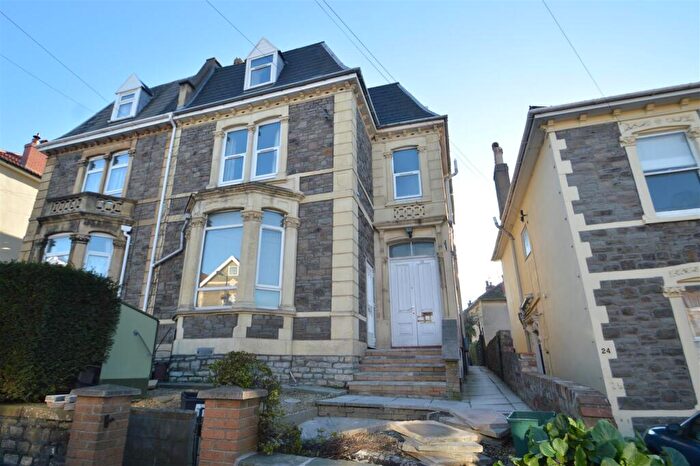 3 Bedroom Flat To Rent In Sommerville Road, Bishopston, BS7