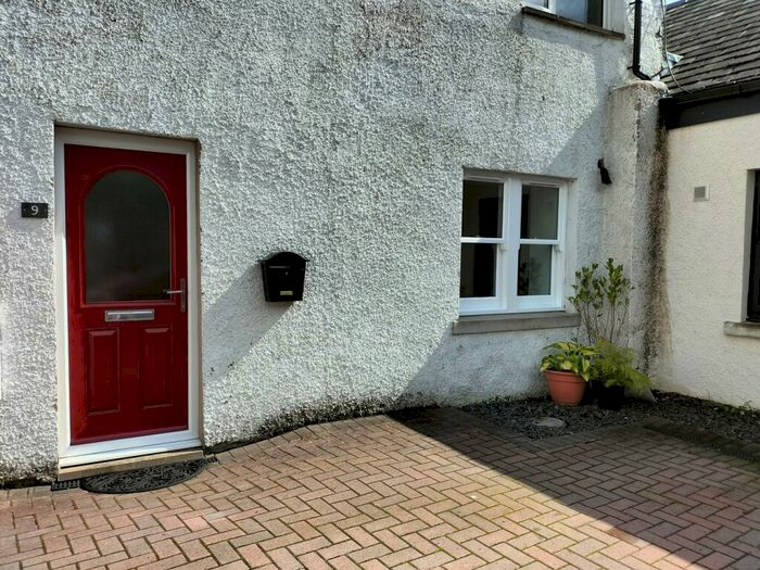 2 Bedroom Apartment To Rent In Southey Street, Keswick, CA12