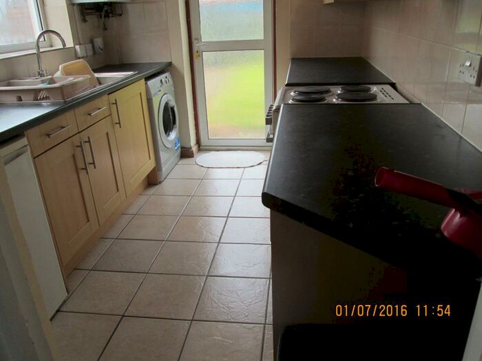 3 Bedroom House To Rent In Harefield Road, Swaythling, Southampton, SO17