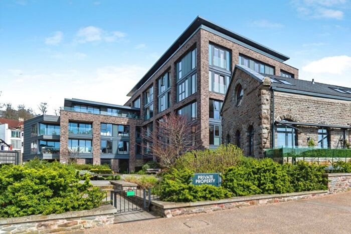 2 Bedroom Flat For Sale In Lime Kiln Road, Bristol, BS1