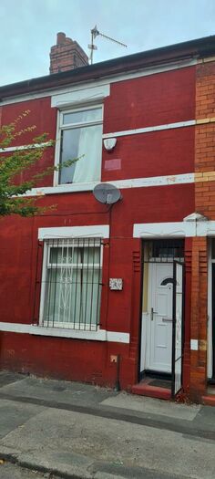 4 Bedroom Terraced House To Rent In Henbury Street, Manchester, M14