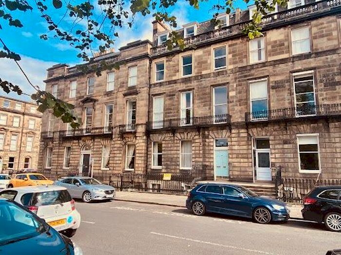 2 Bedroom Flat To Rent In Manor Place, Edinburgh, EH3