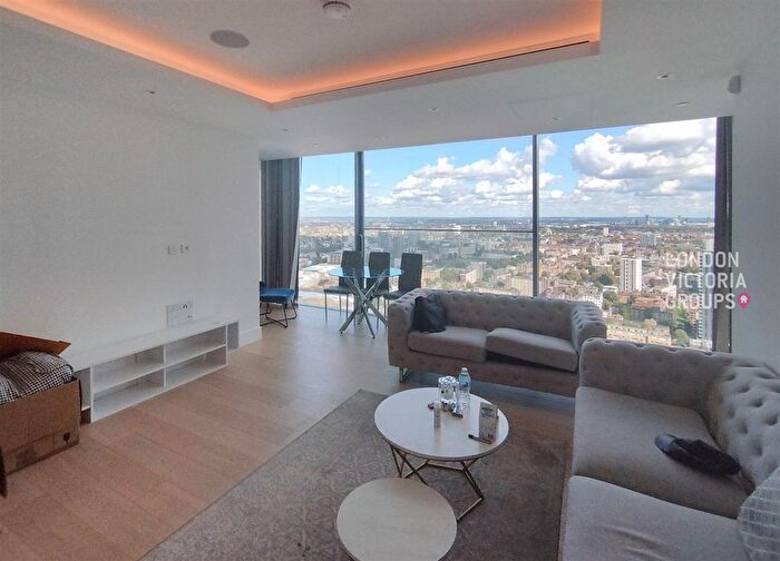 2 Bedroom Flat To Rent In Carrara Tower, Bollinder Place, London, EC1V
