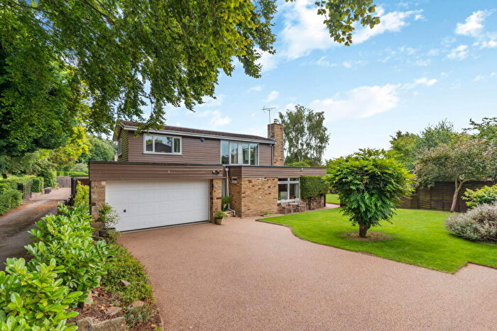 3 Bedroom Detached House For Sale In Wetherby, Nichols Way, LS22