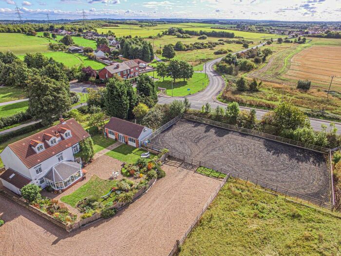 5 Bedroom Detached House For Sale In Warmfield Lane, Warmfield, Wakefield, WF1