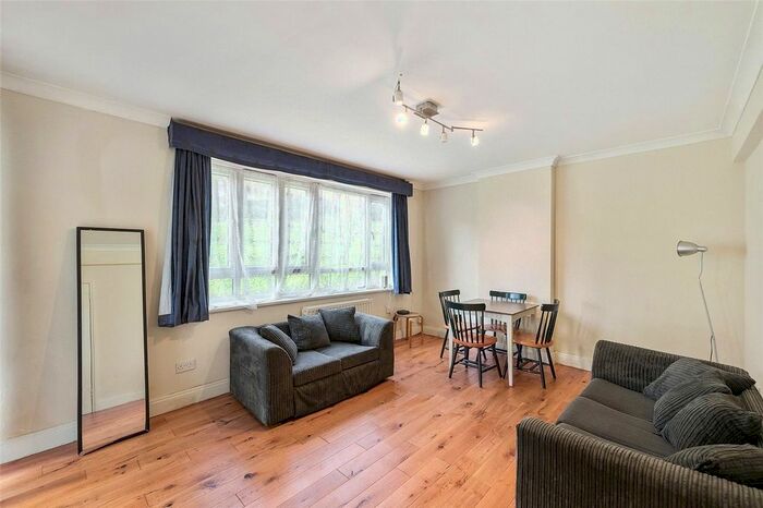 2 Bedroom Flat To Rent In Verebank, Wimbledon Park Road, London, SW19