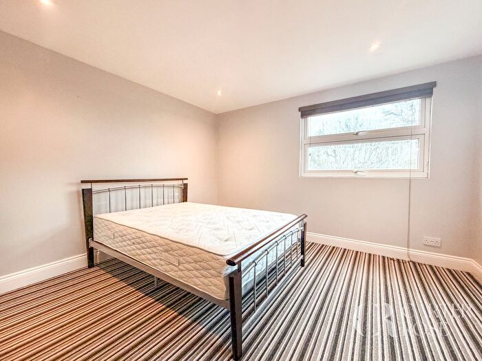 1 Bedroom Flat To Rent In Ribblesdale Road, Furzedown, SW16