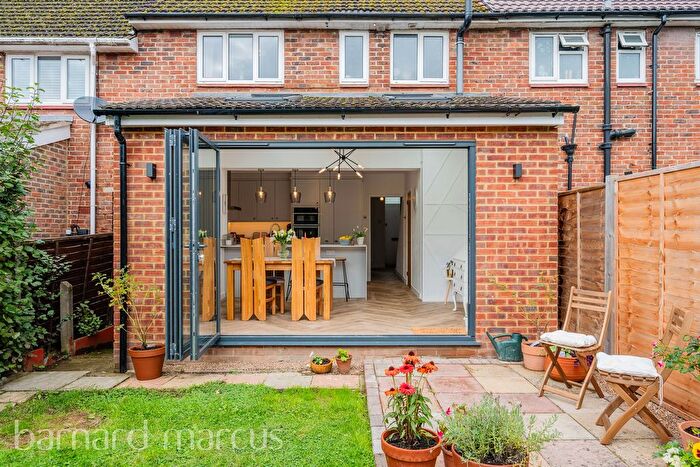 3 Bedroom Terraced House For Sale In Worsted Green, Merstham, Redhill, RH1