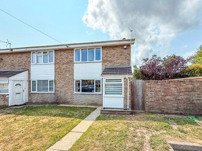 3 Bedroom End Of Terrace House To Rent In Chestnut Way, Burton, Christchurch, BH23